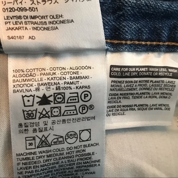 Levi’s Studded Denim Cut Off Shorts Size 29 - Picture 8 of 9